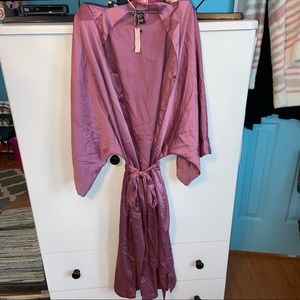 Victorias Secret Short Sleeve silk robe